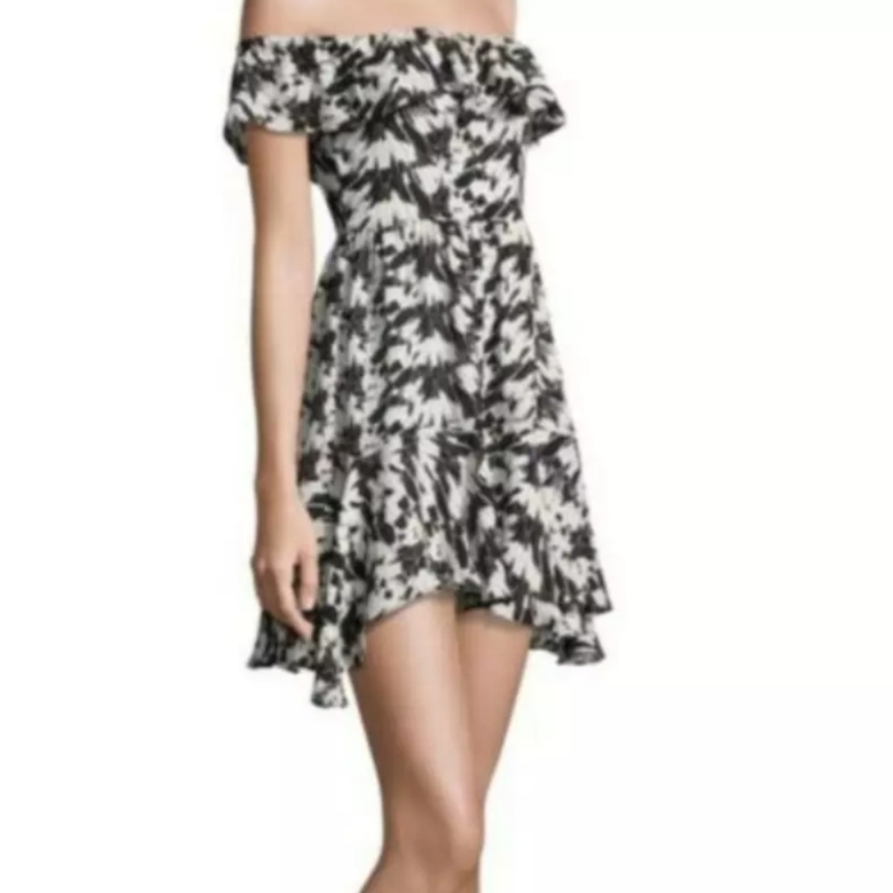 NWT 398,00 $ Loveshackfancy Izzy Mini Dress Stripless A-line Flare Size XS 0-2